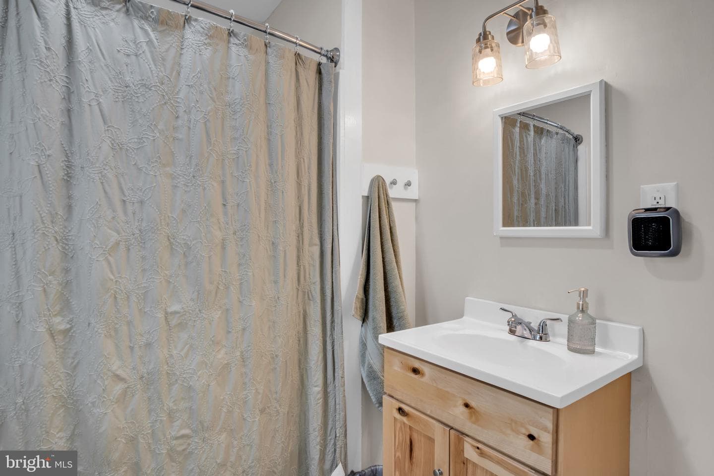 611 Union Street photo 21