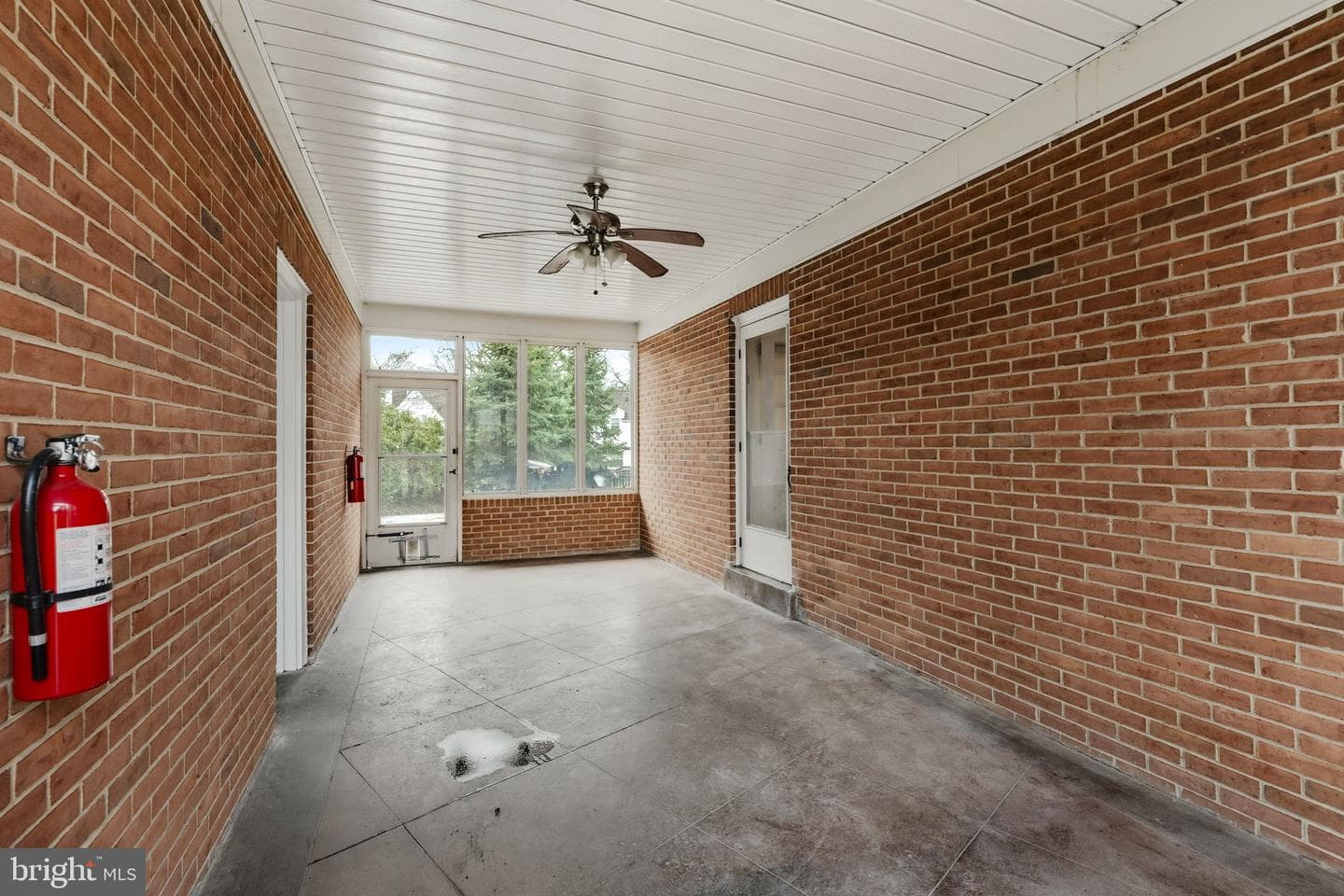 2301 Edgewood Road photo 39