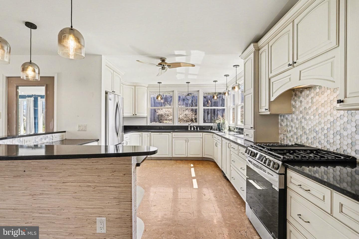 4620 North Road photo 11