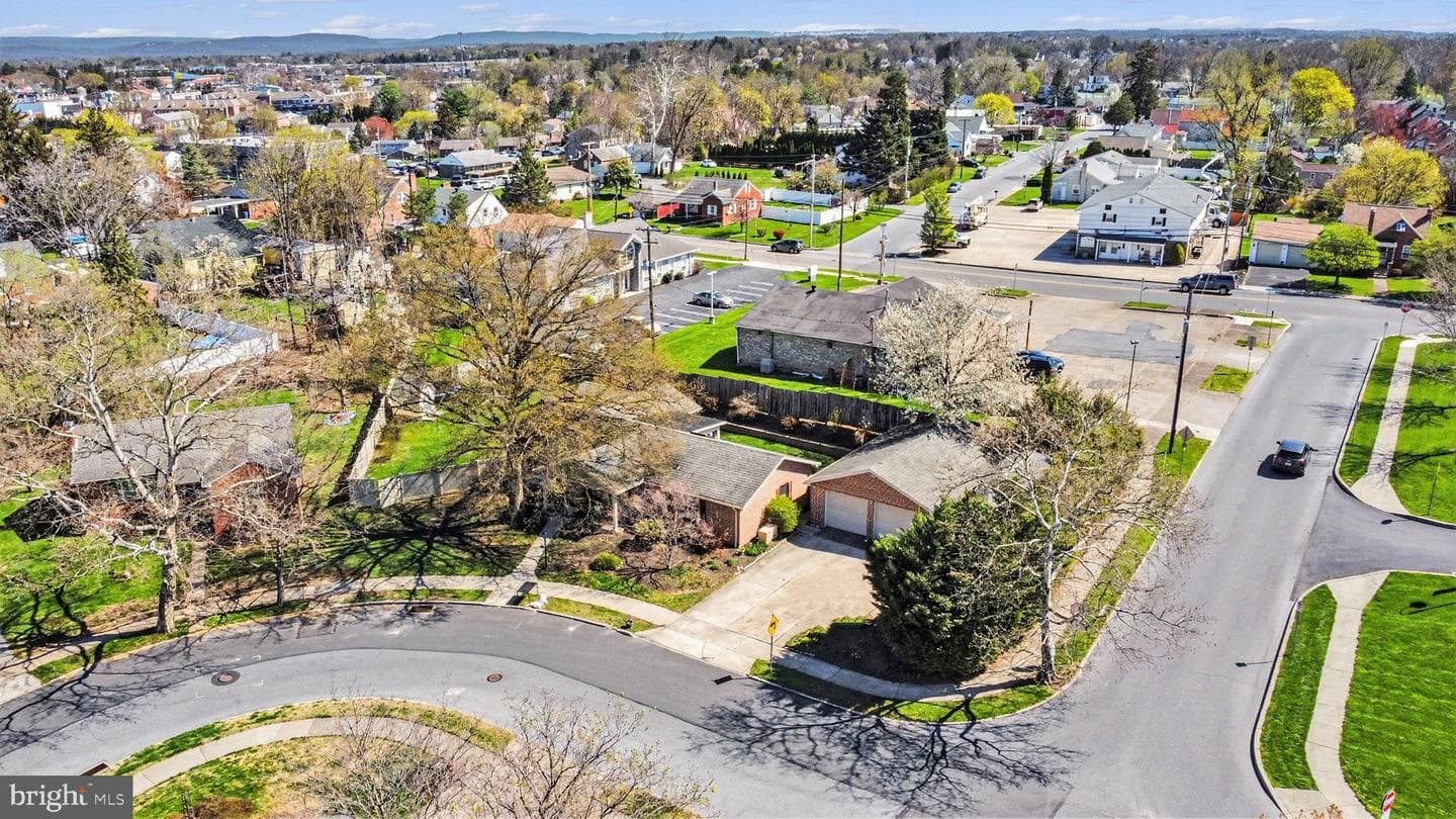 4620 North Road photo 38