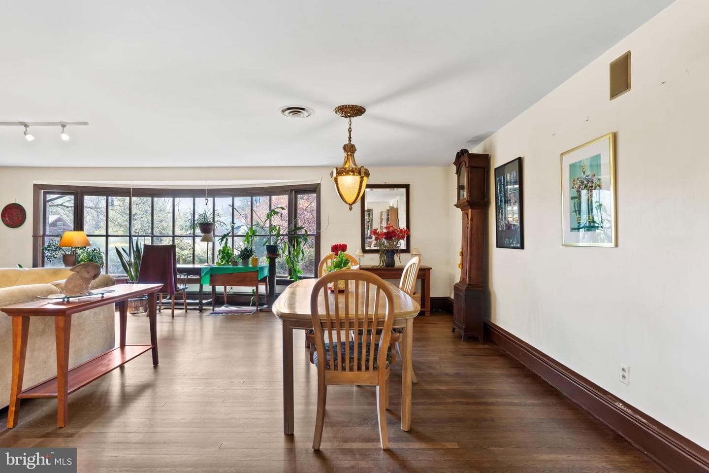 2301 Valley Road photo 16
