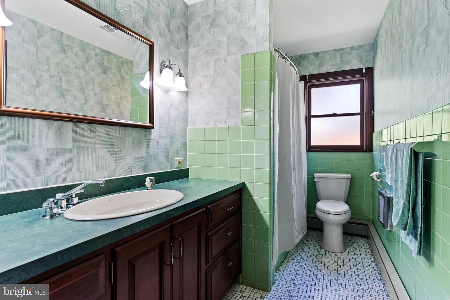 2301 Valley Road photo 23