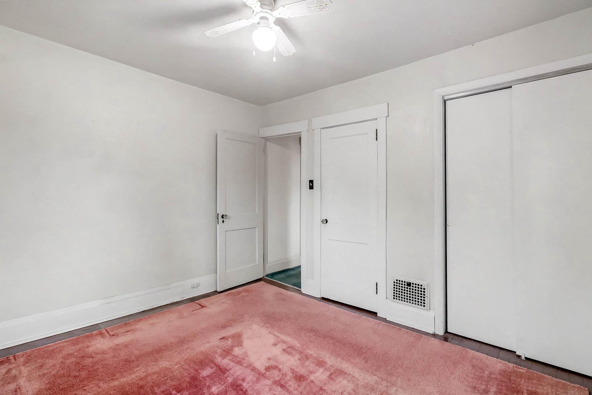 3008 George Street photo 25