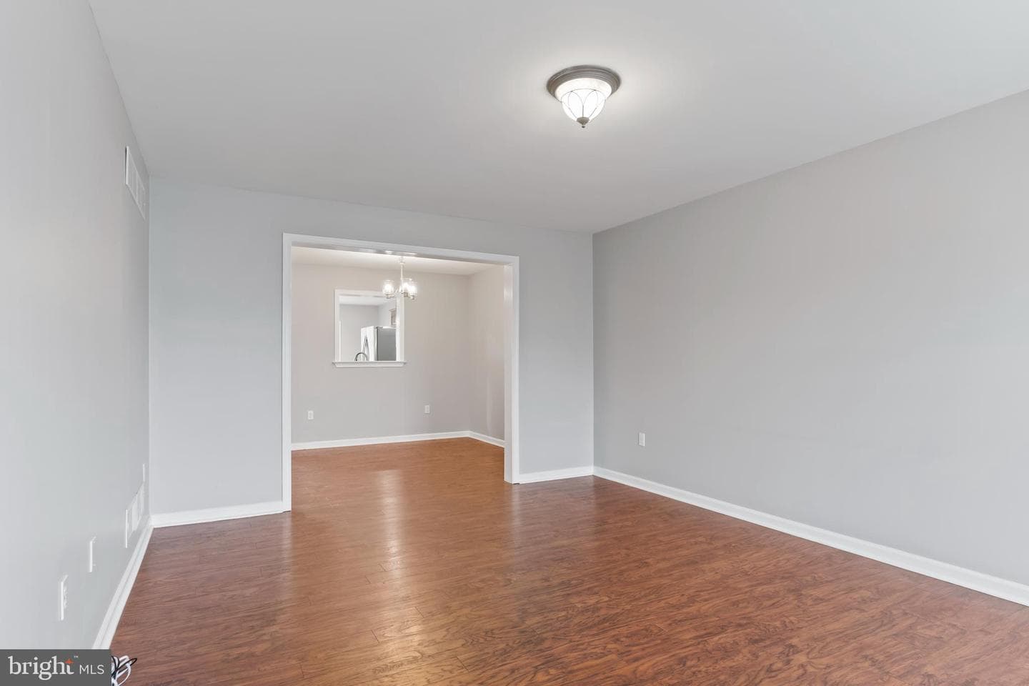 2674 Gracie Drive photo 3