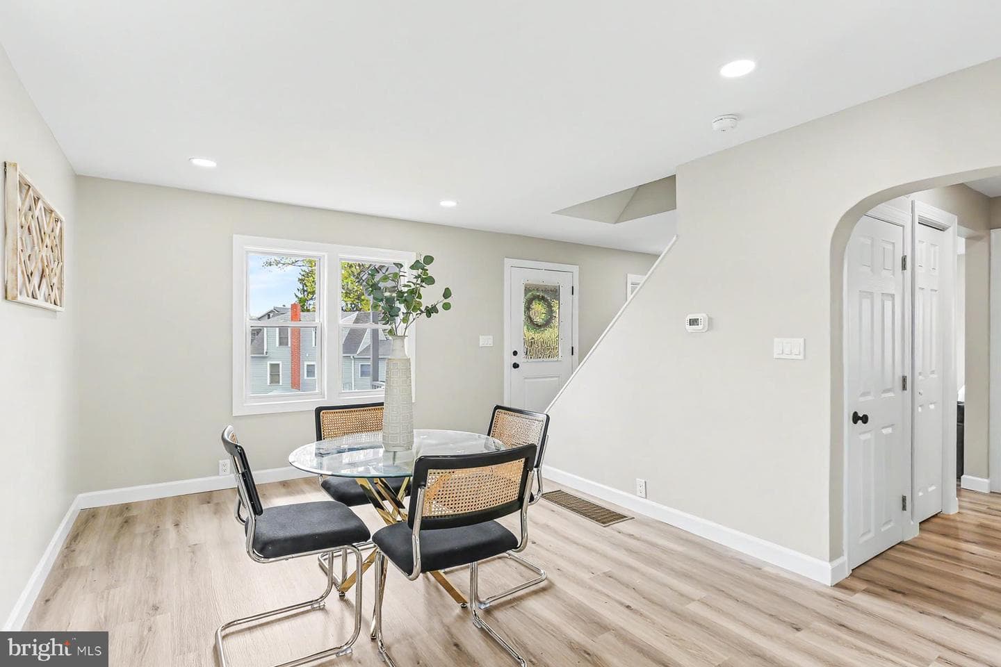 3984 Williams Street photo 9