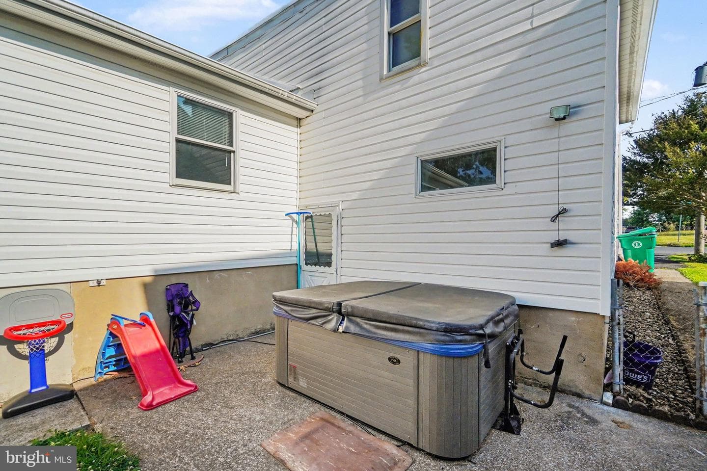 4609 Marblehead St photo 26