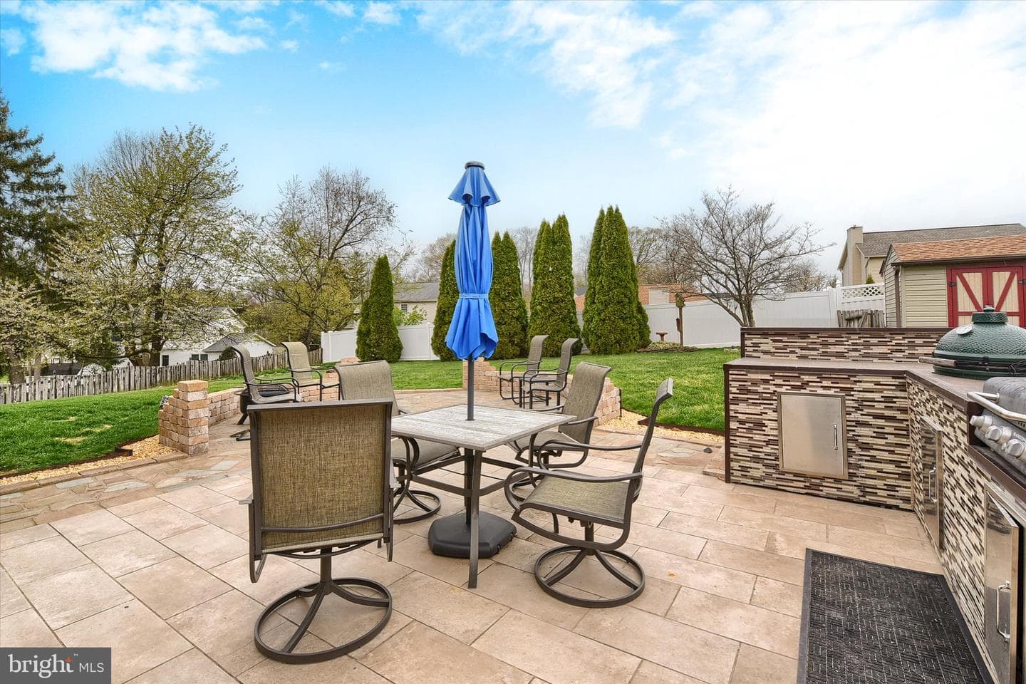 5530 Fulcroft Avenue photo 39
