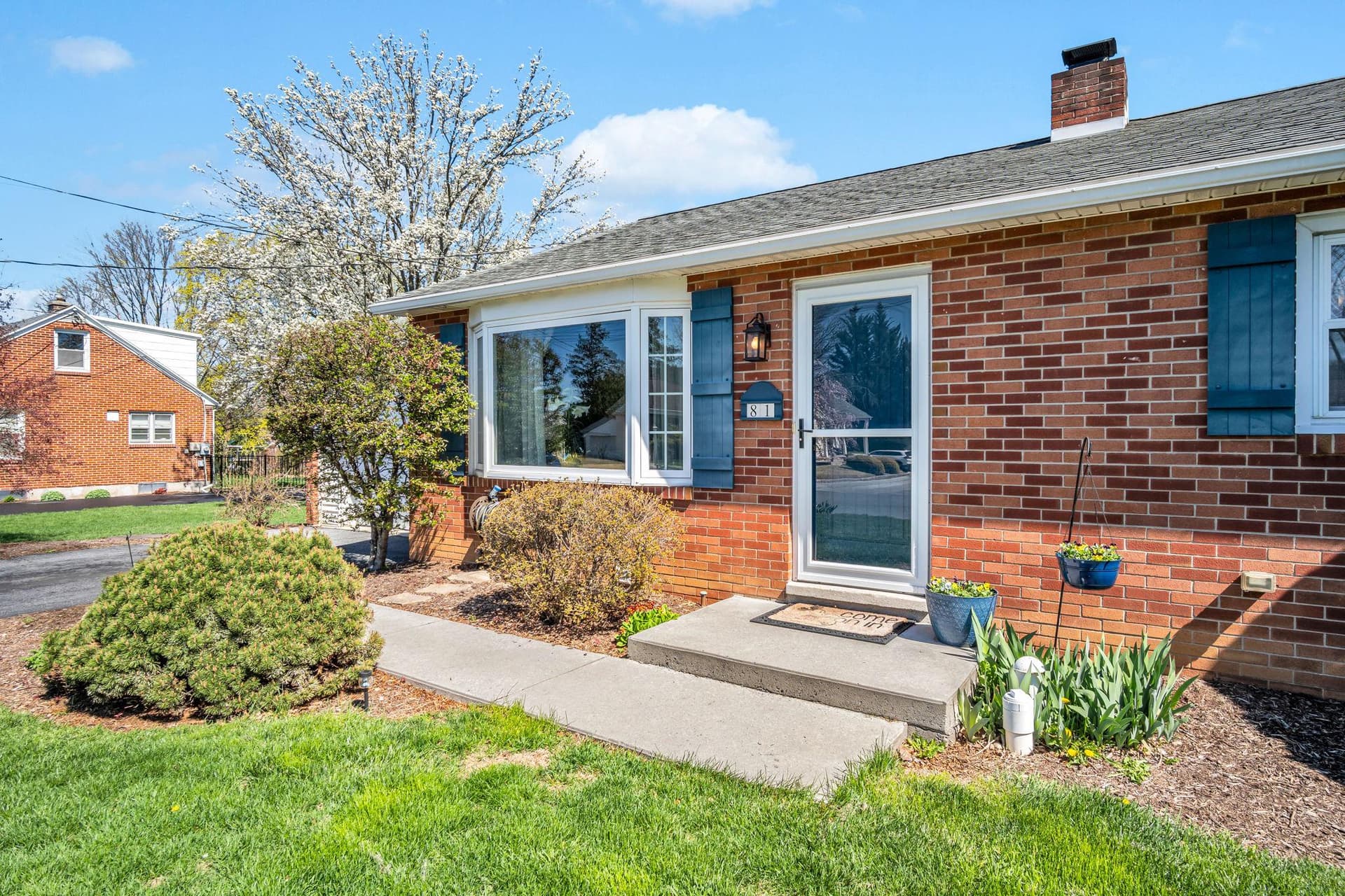 81 Peach Avenue photo 31
