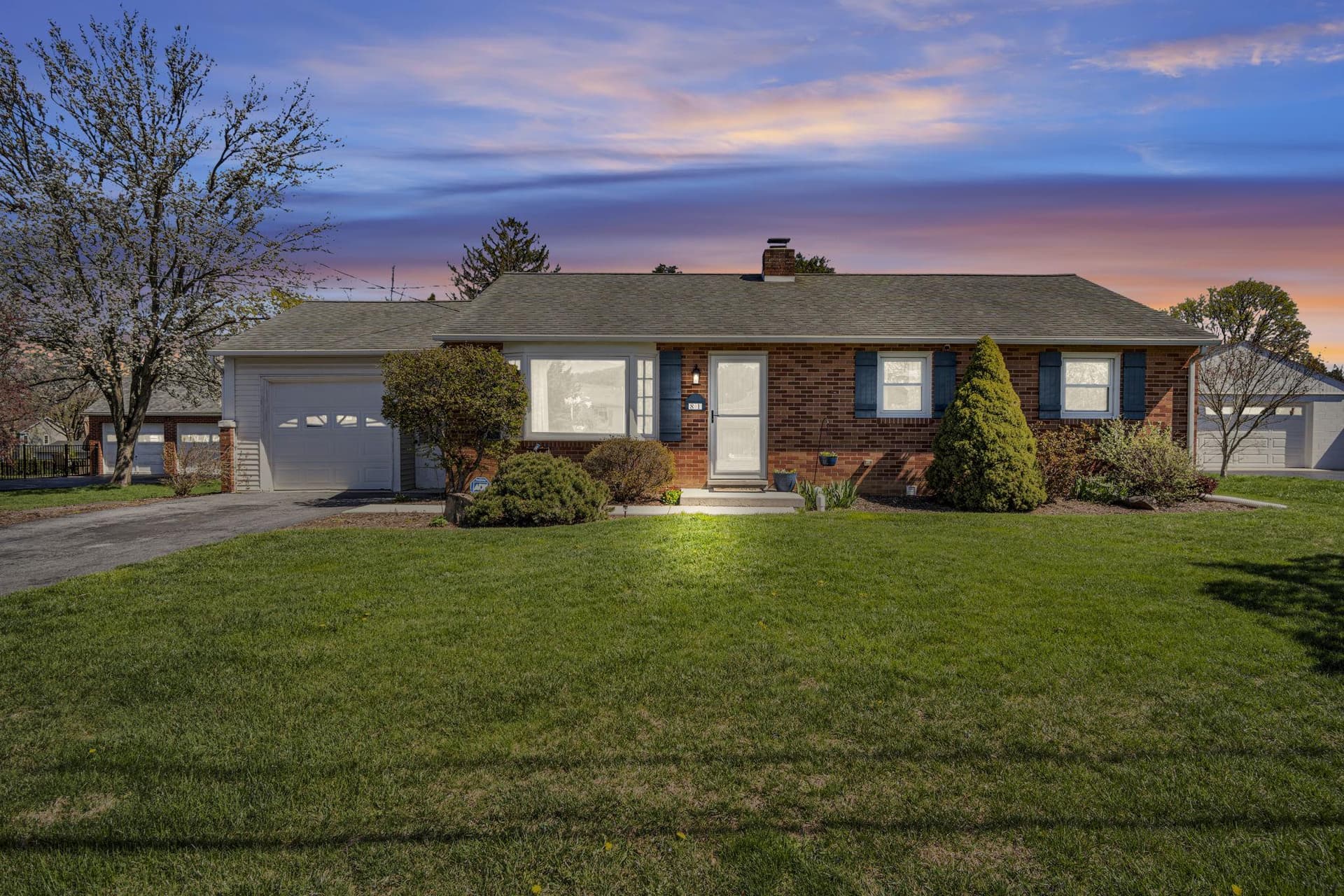 81 Peach Avenue photo 33