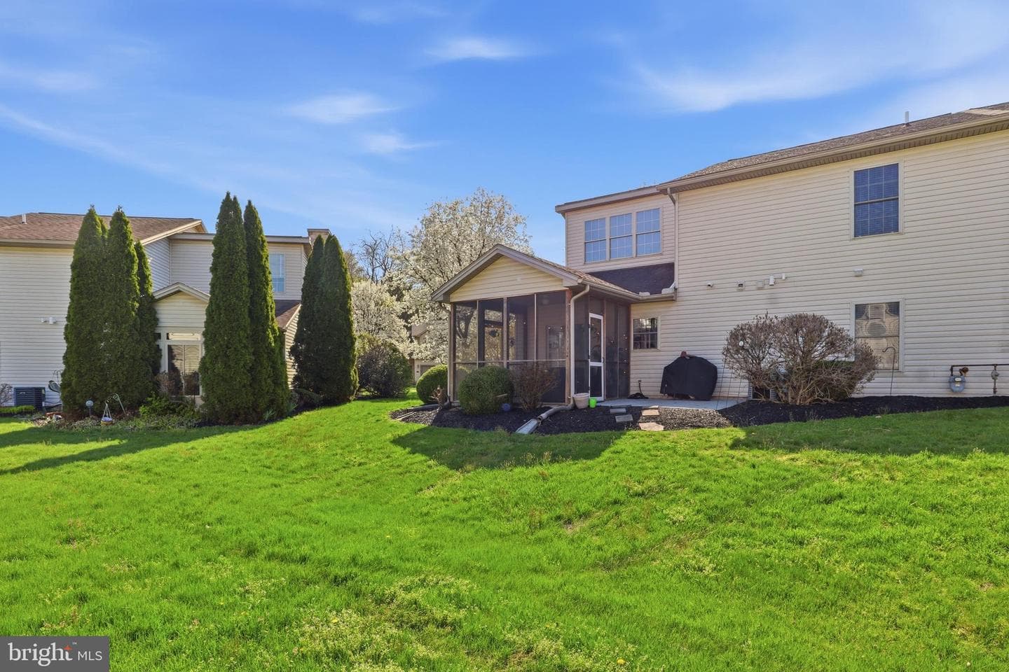 15 Creekview Drive photo 33
