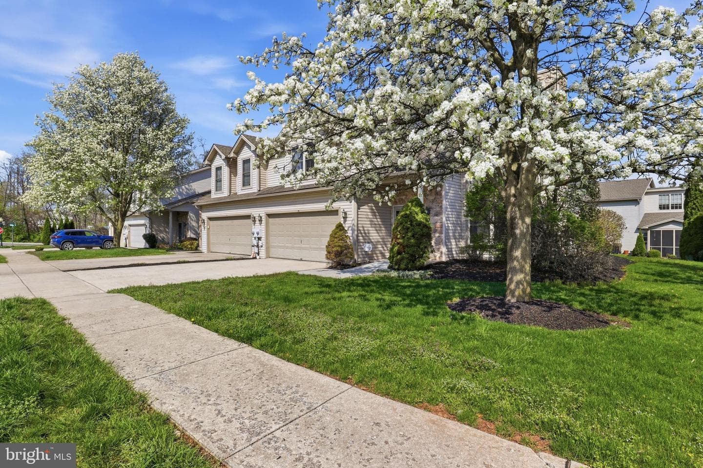 15 Creekview Drive photo 4