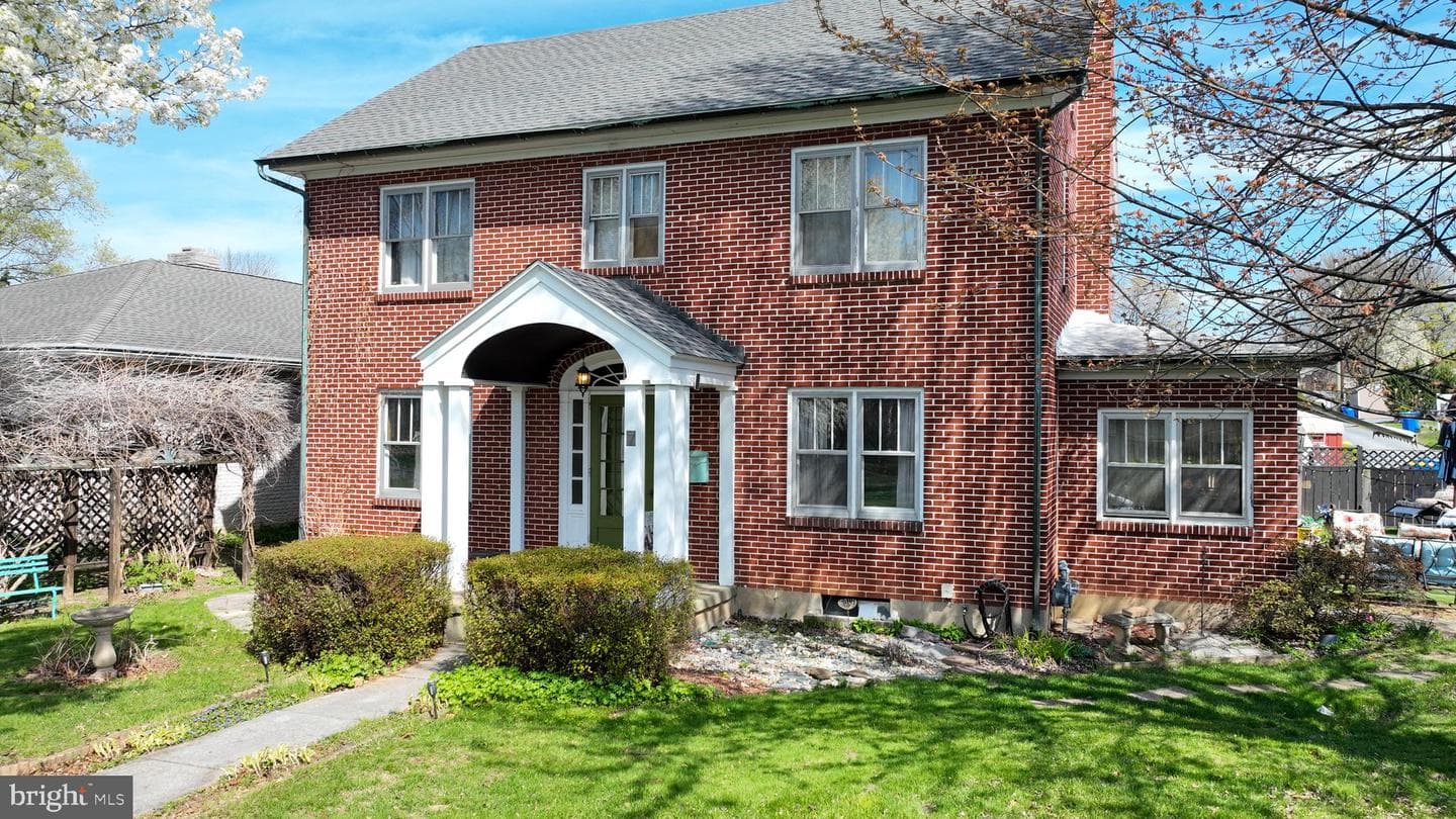 7 Oakleigh Avenue