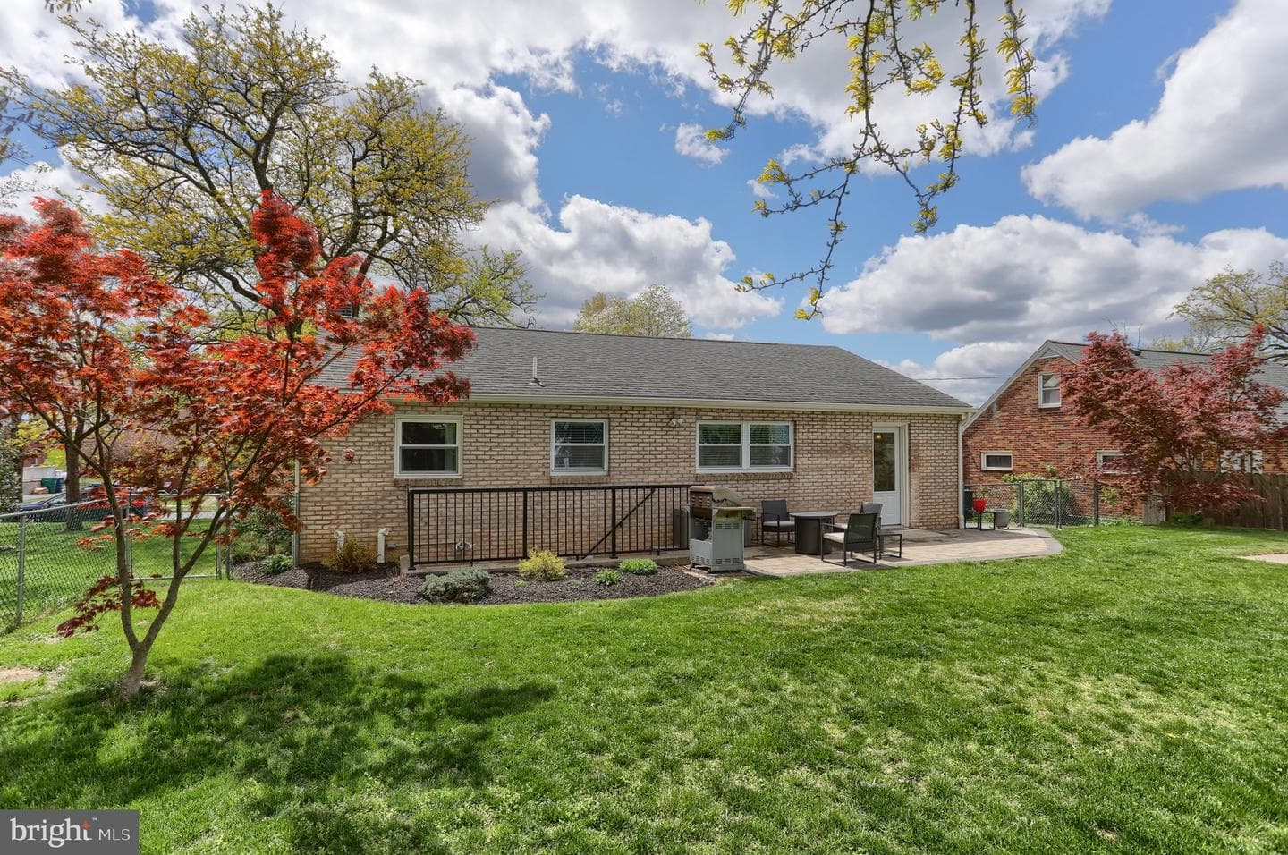 4610 South Road photo 33