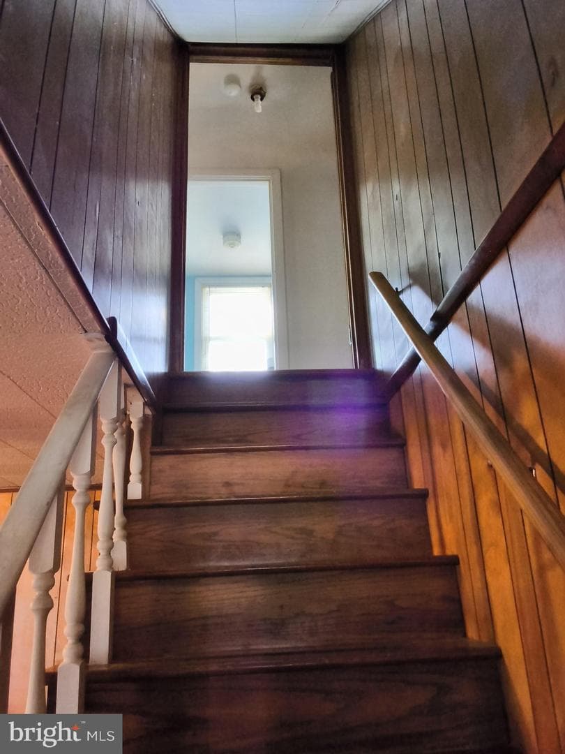 6291 Huntingdon Street photo 6