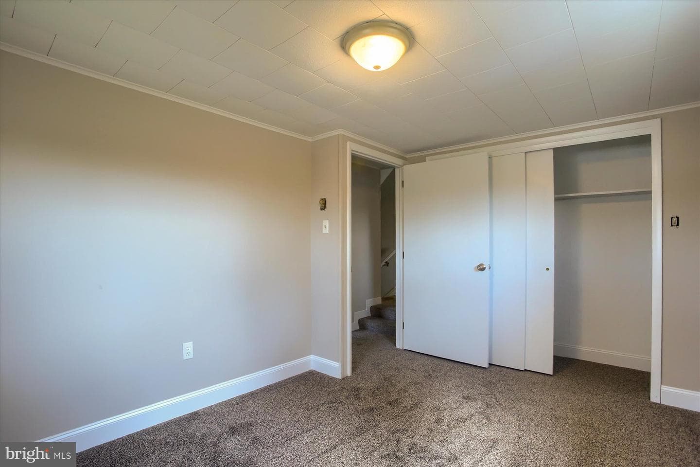 1 Oakmont Road photo 18