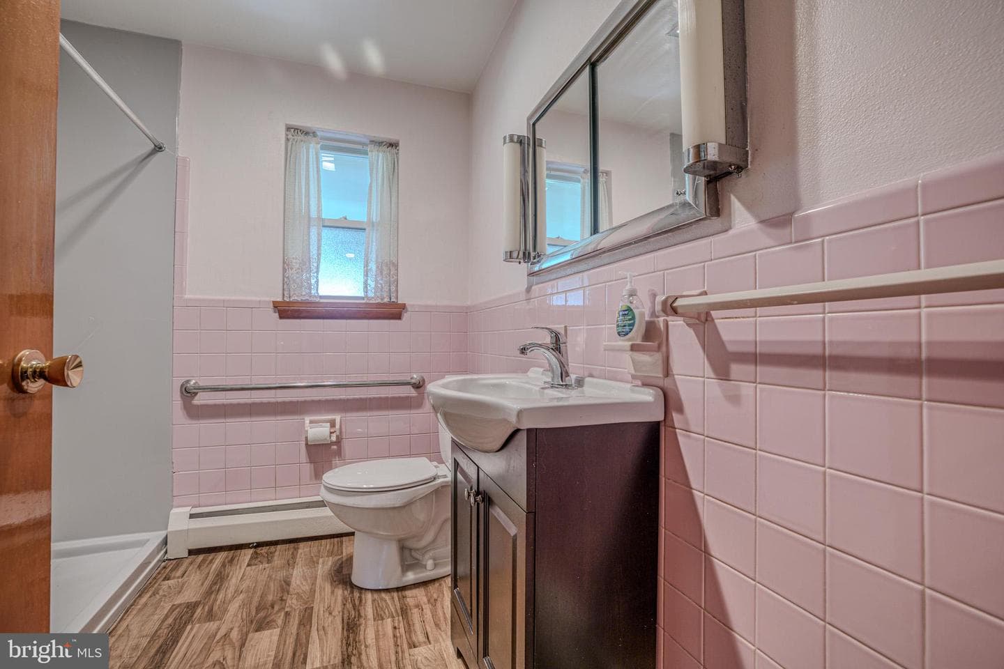 321 E Glenn Road photo 20