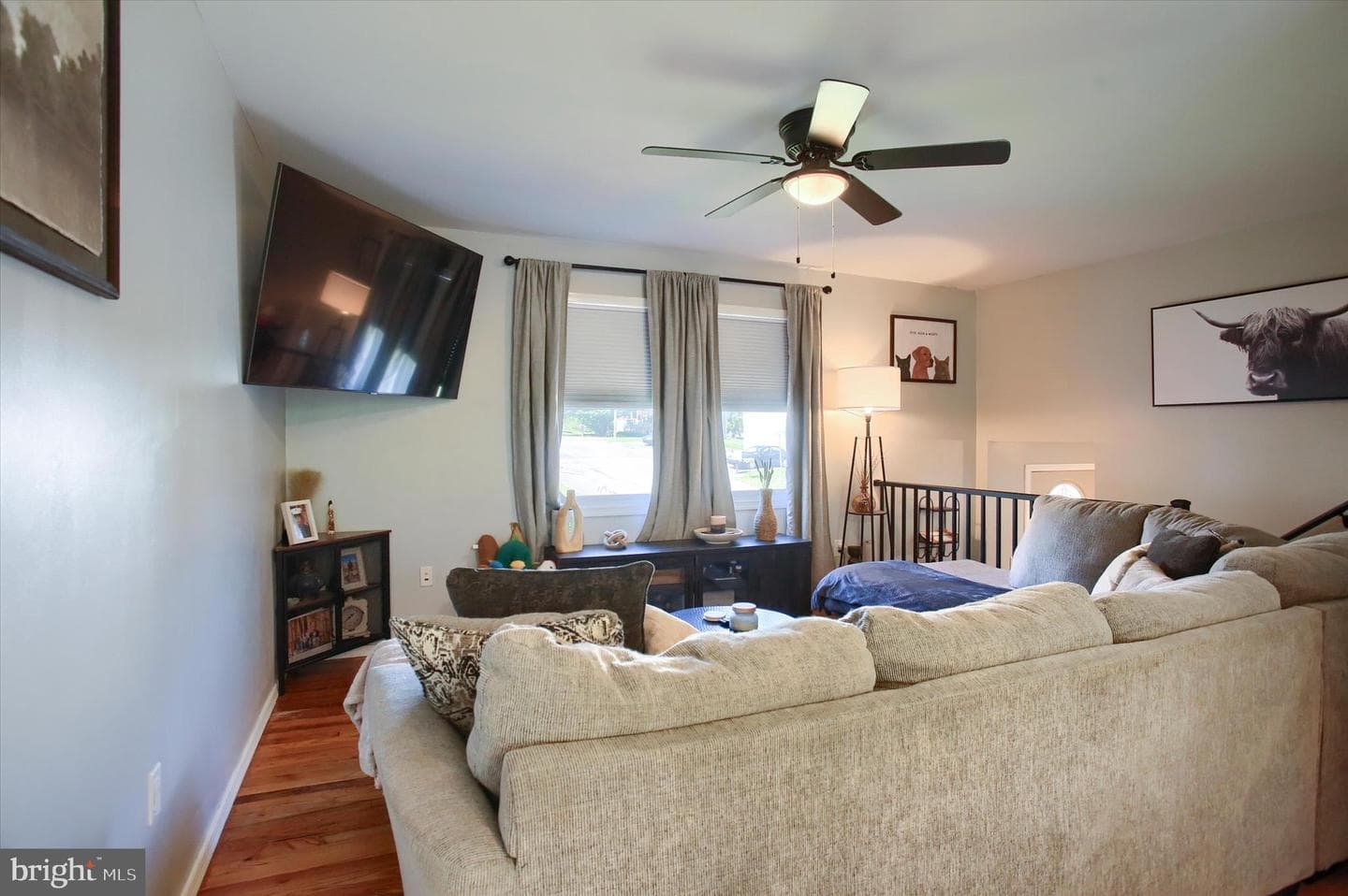 261 Ridgewood Drive photo 4