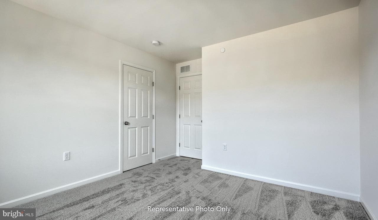7850 Oak Brook Drive photo 17