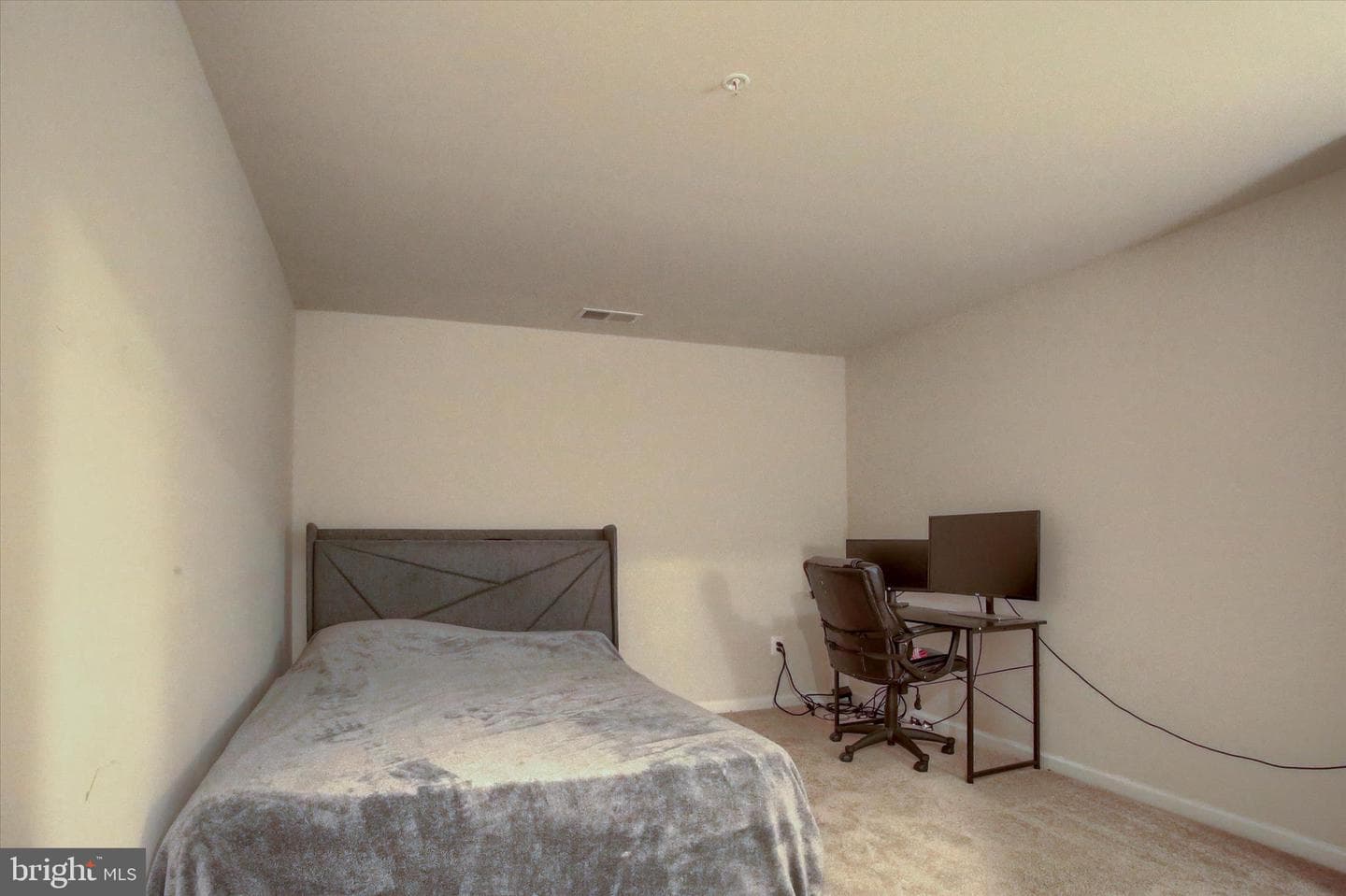 4264 Secretariat St. photo 32