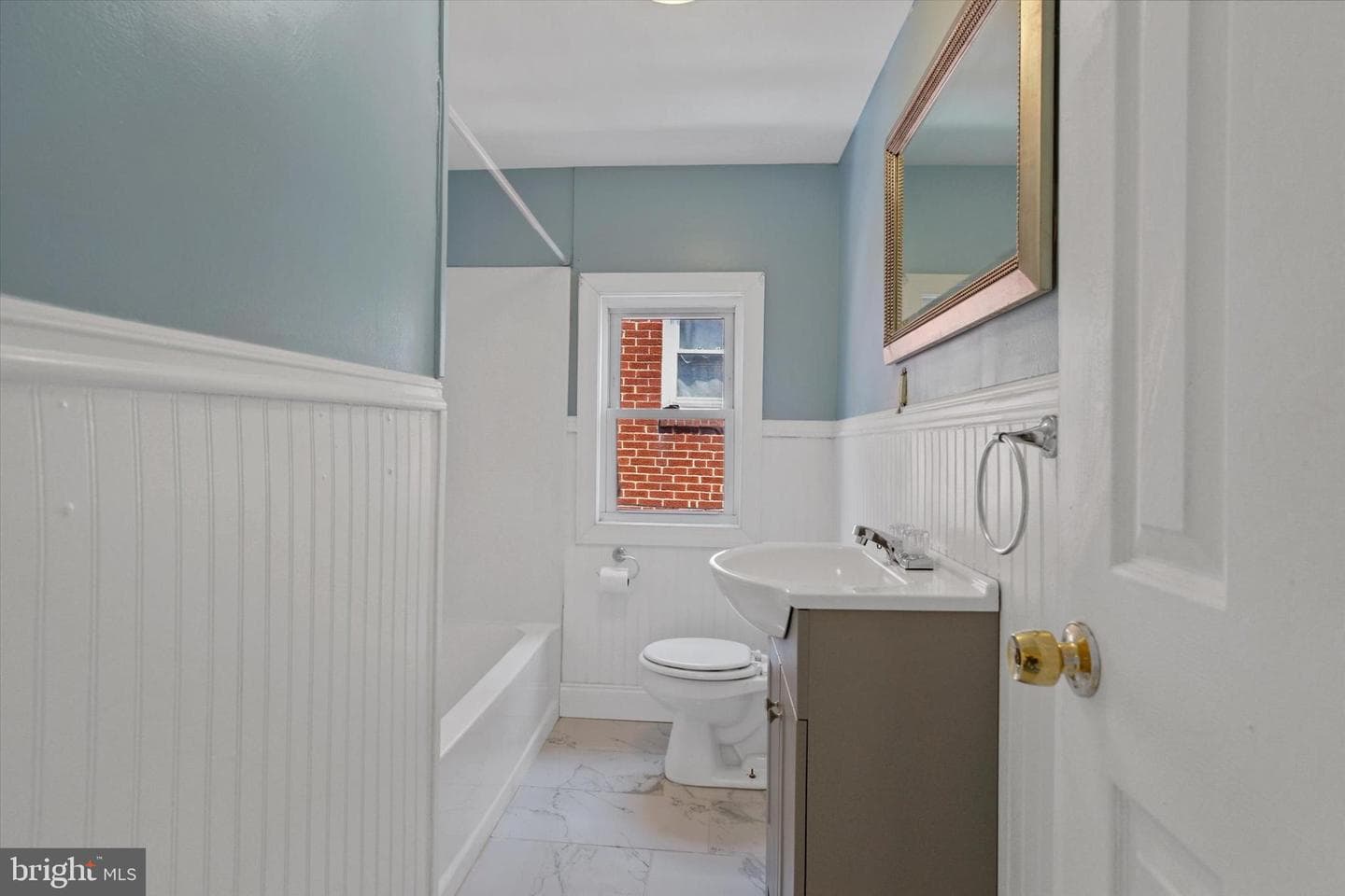 2266 Kensington Street photo 14