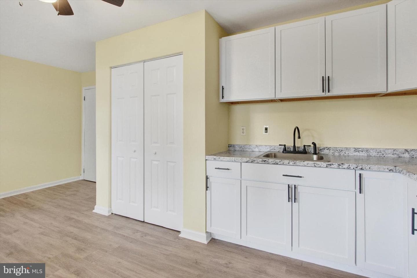 108 Walnut Street photo 8