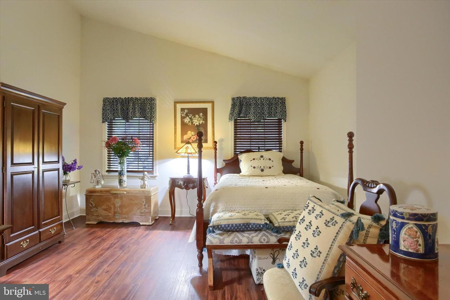 387 Schaffner Drive photo 21