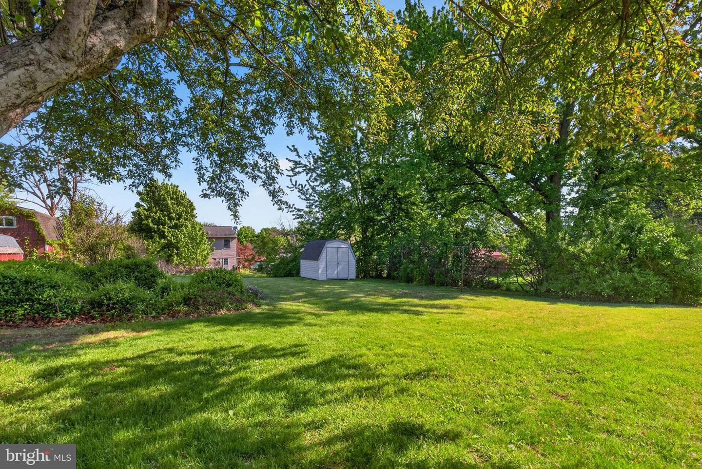 6210 Catherine Street photo 20