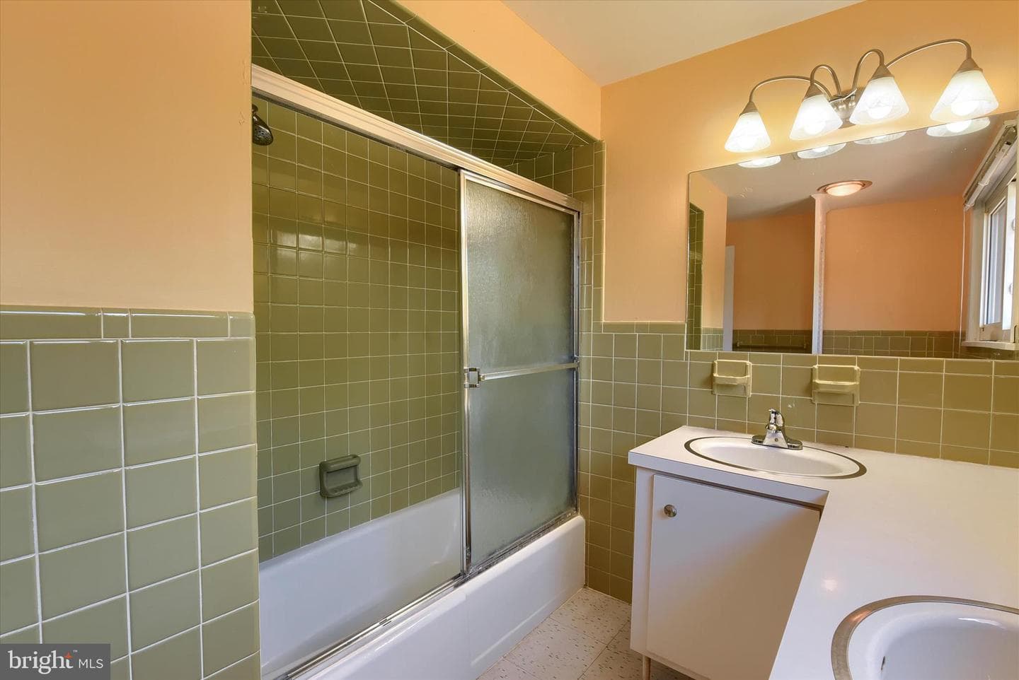 6100 Driftwood Drive photo 26