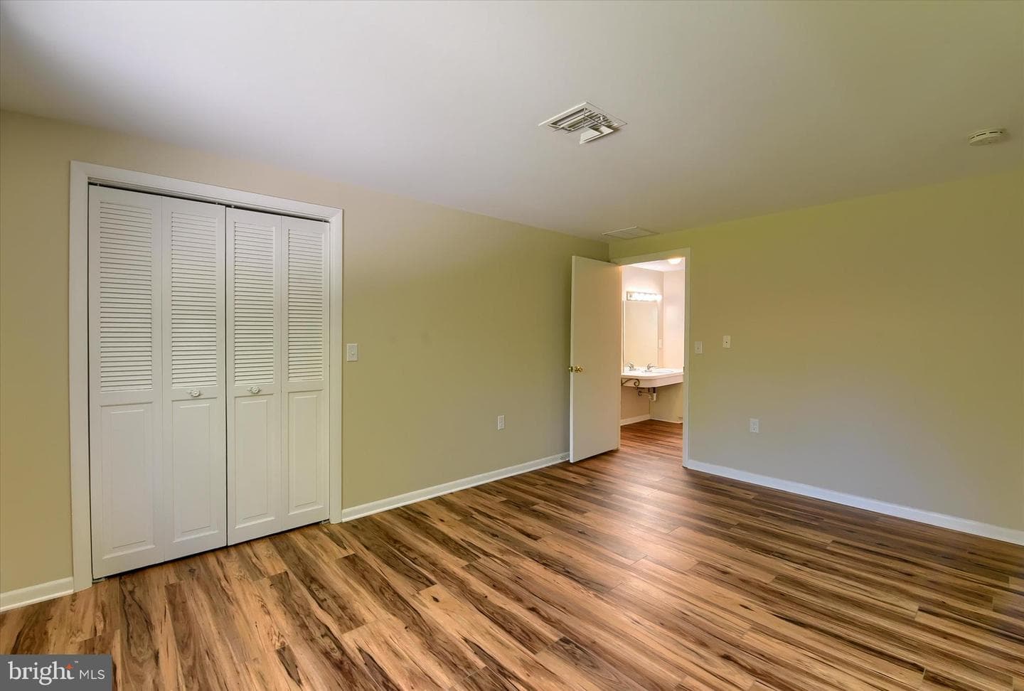 6100 Driftwood Drive photo 36