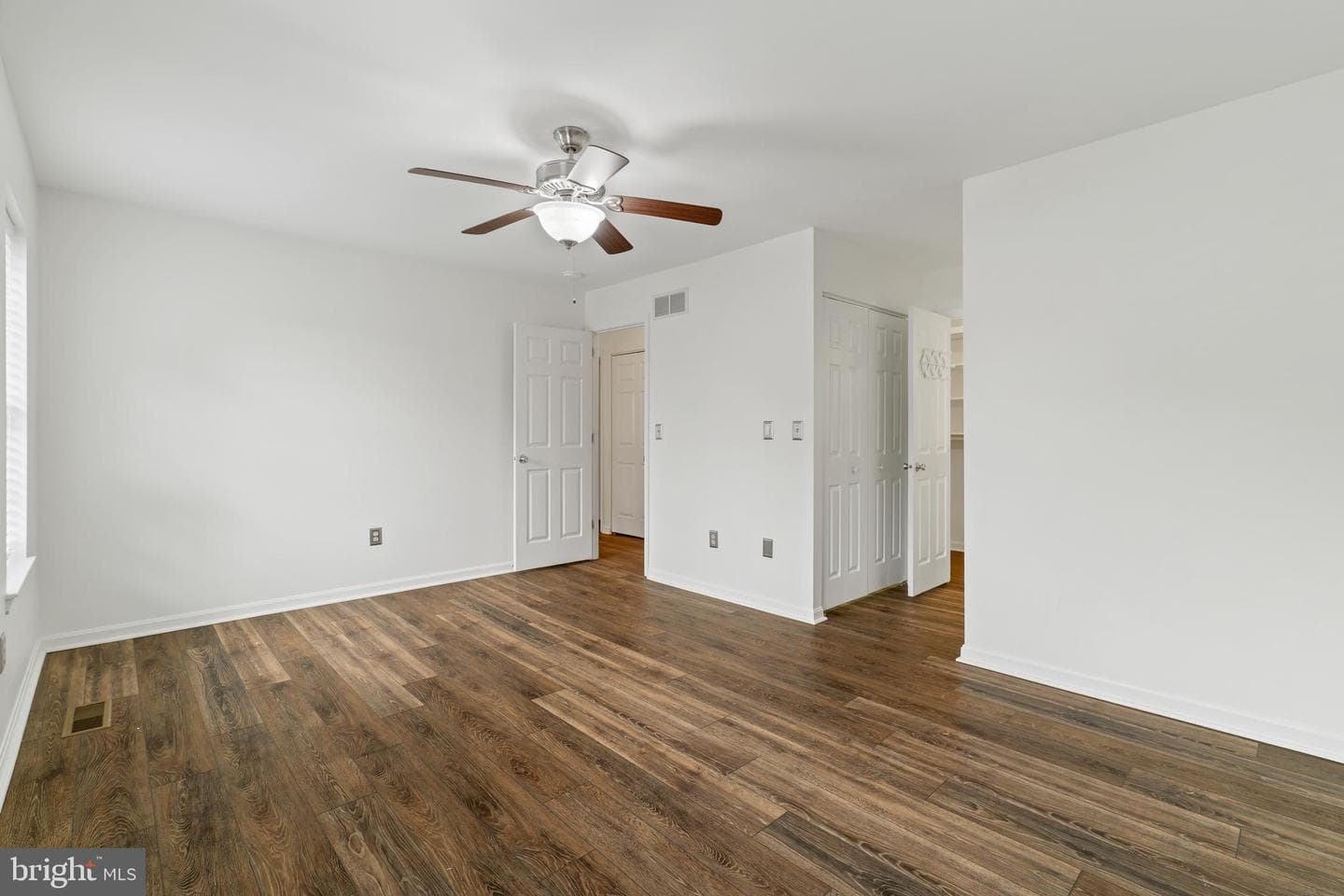 2046 Wexford Road photo 22