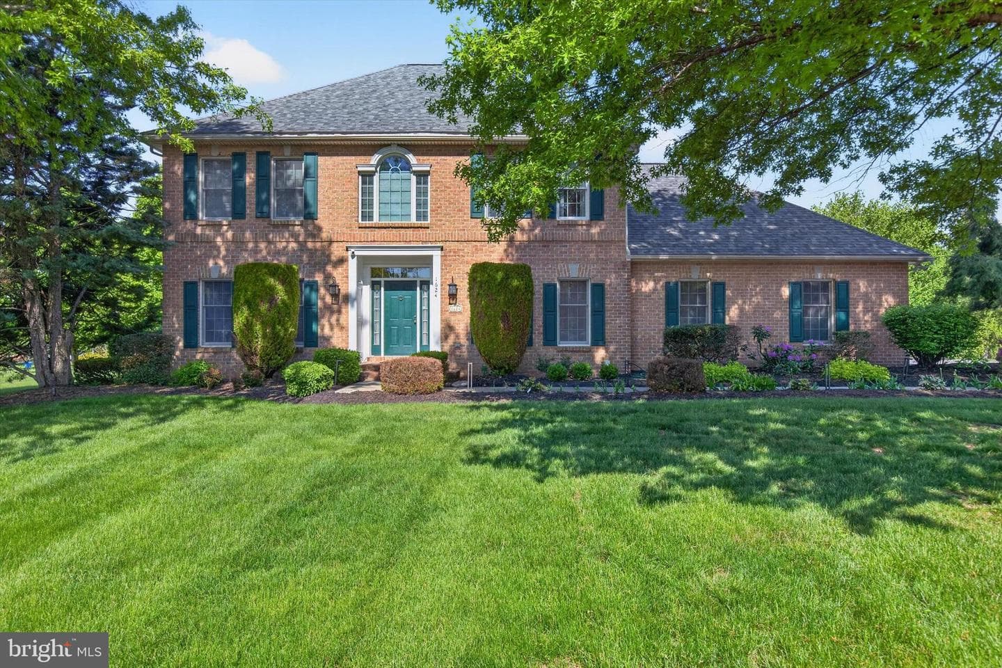 1624 Saddle Lane