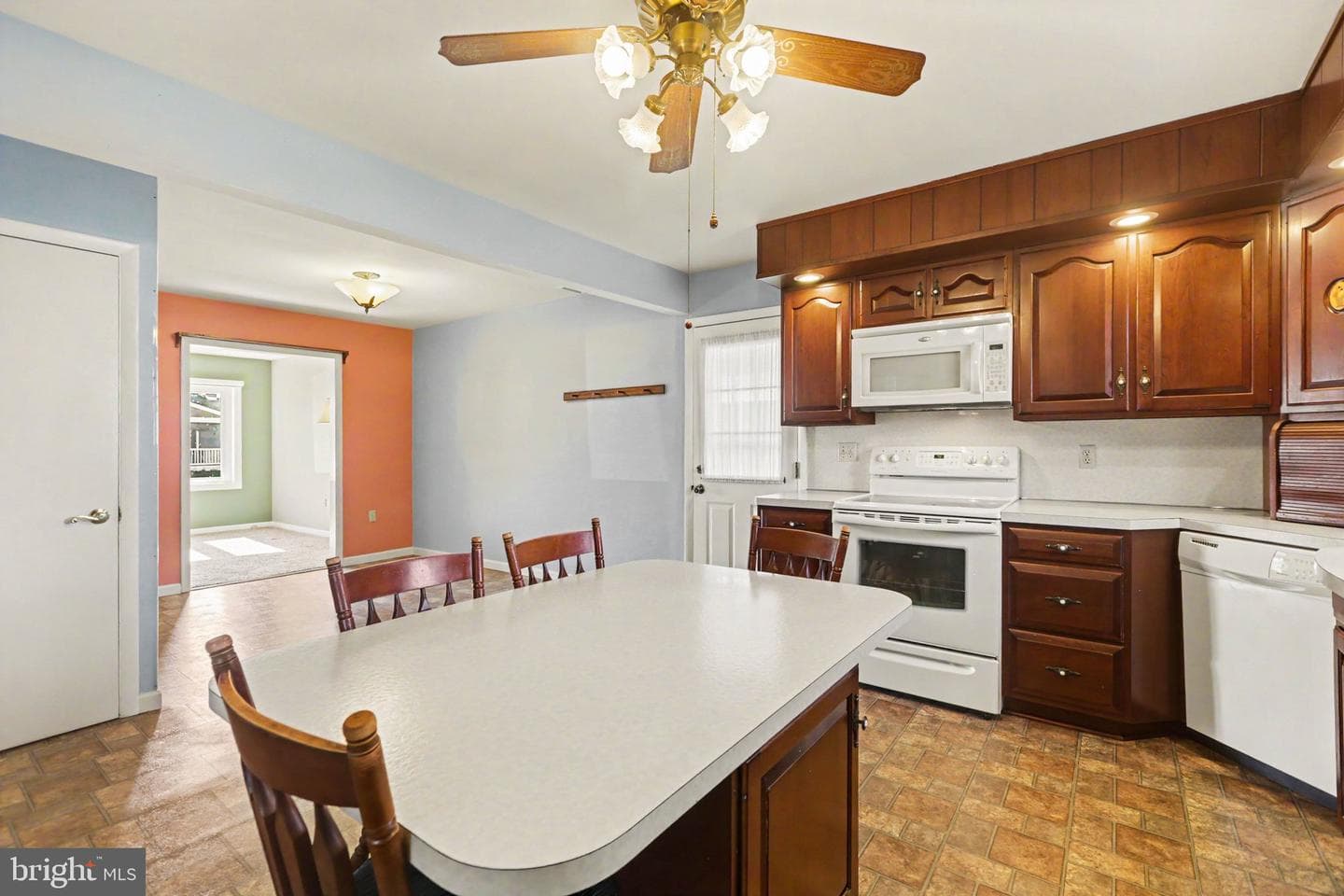 39 Shirley Drive photo 15
