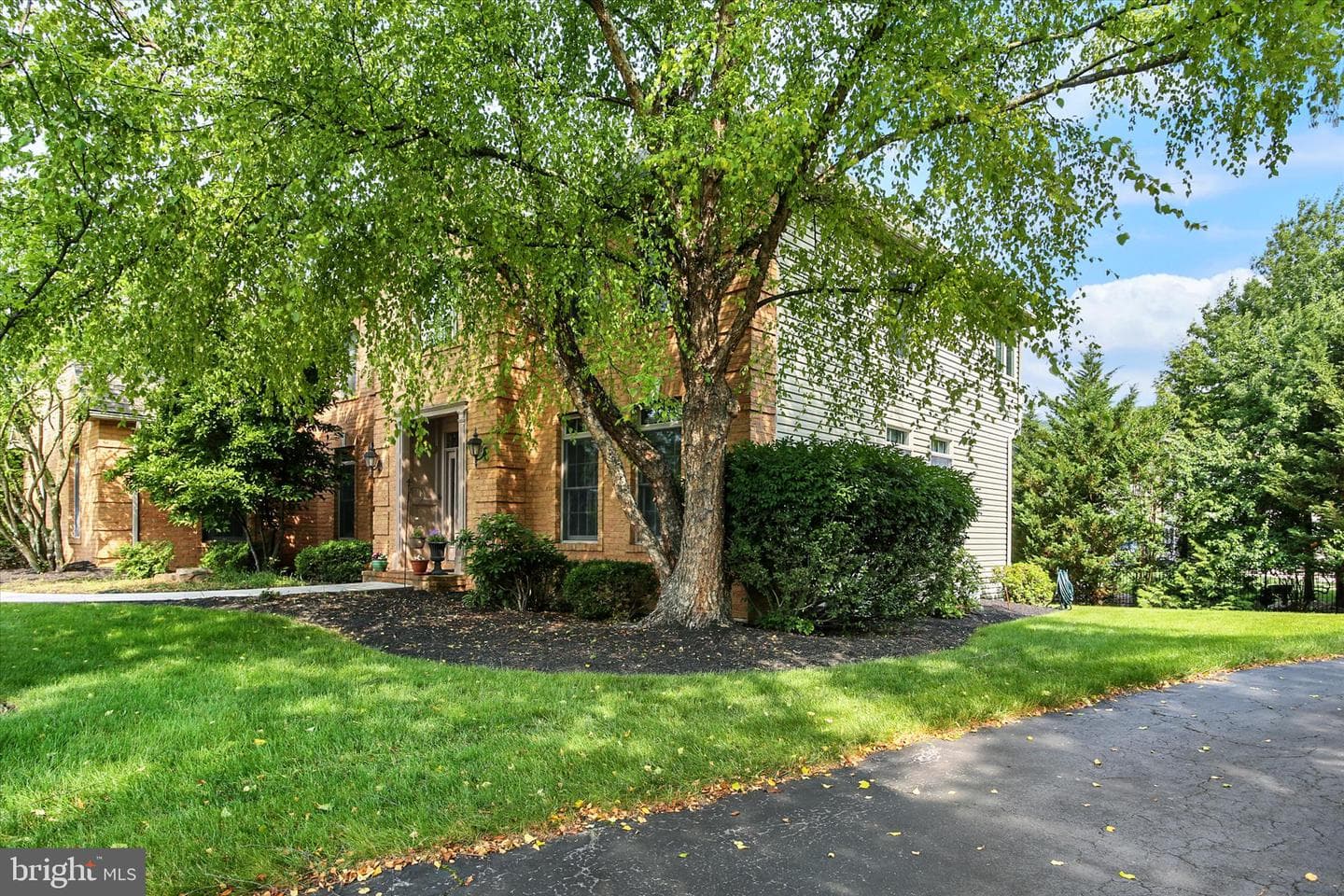 4106 Kingswood Court photo 5