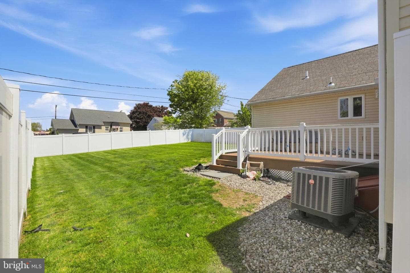 111 Lincoln Place photo 33