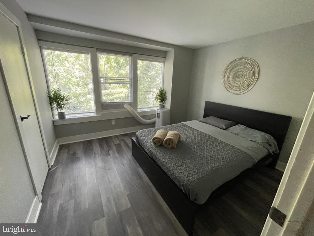 2114 Green Street photo 8