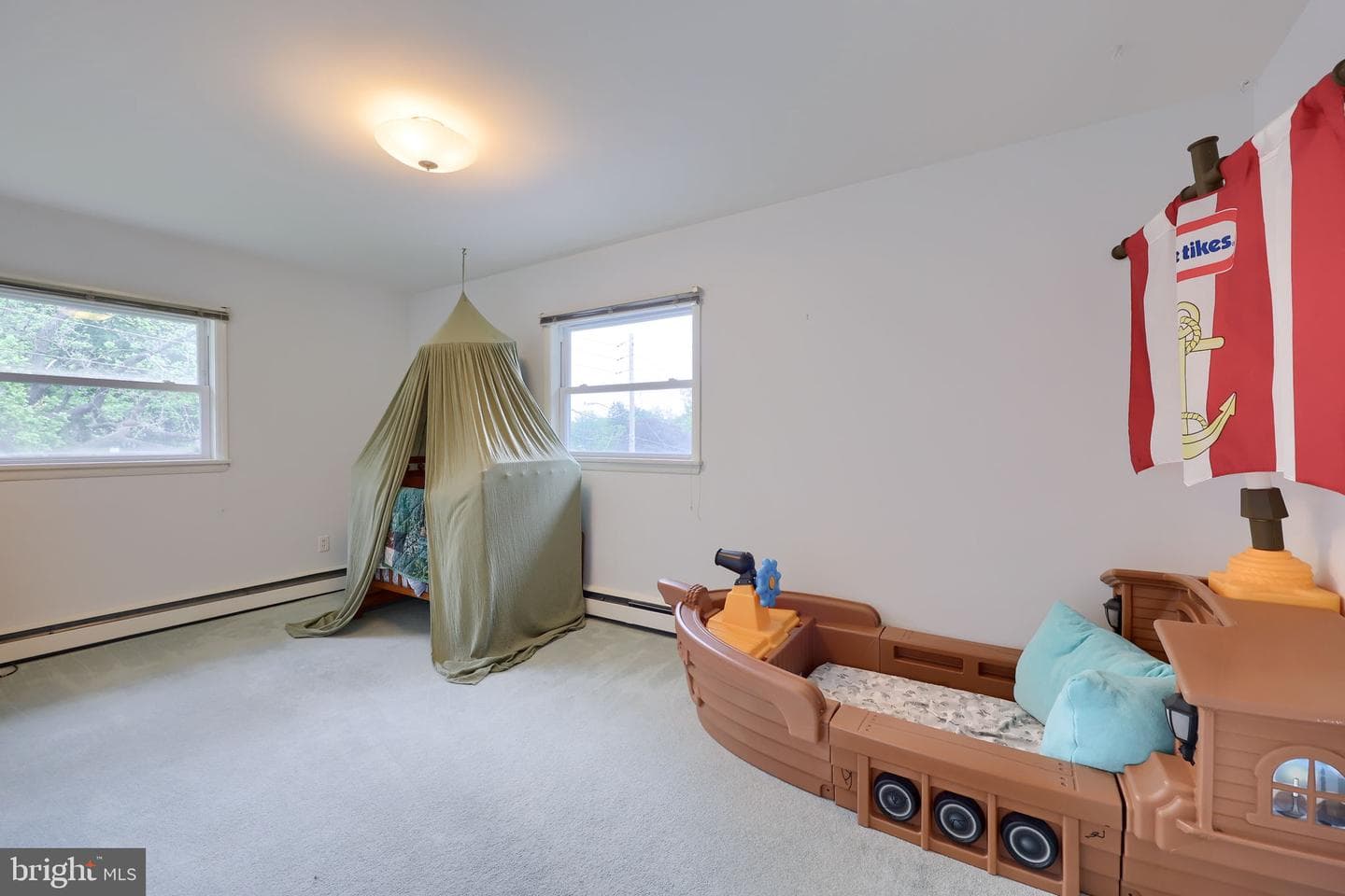 632 Adelia Street photo 43