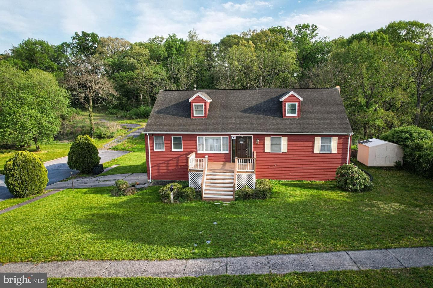 3737 Canterbury Road photo 3