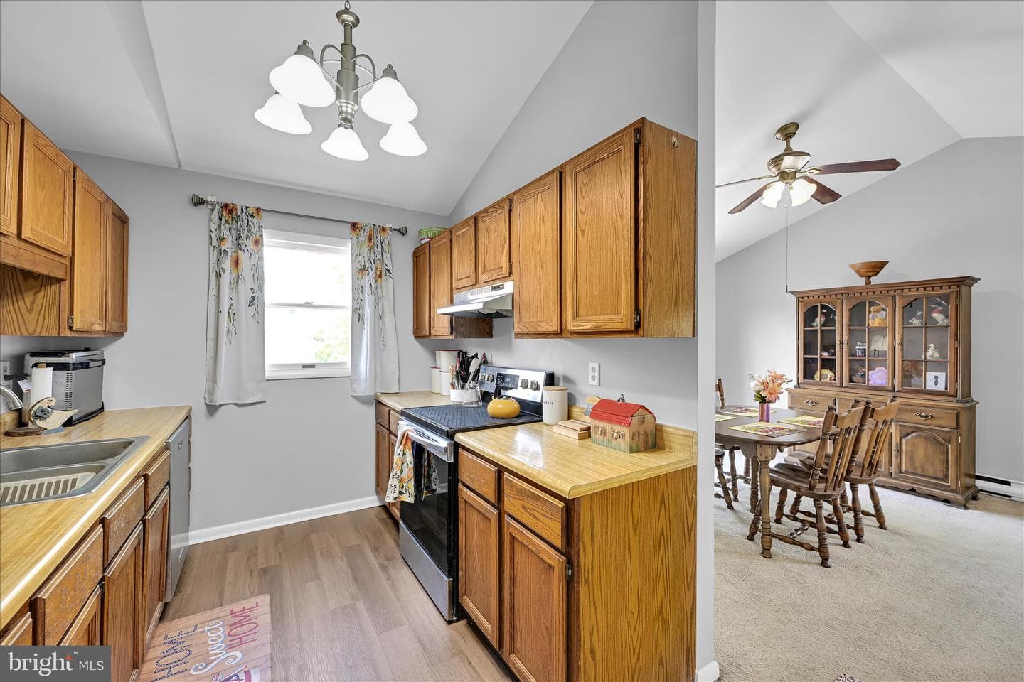 5561 Banbridge Drive photo 13
