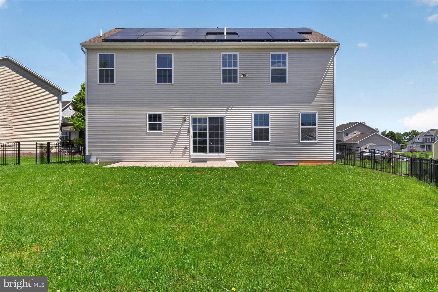 684 Lavenda Court photo 37