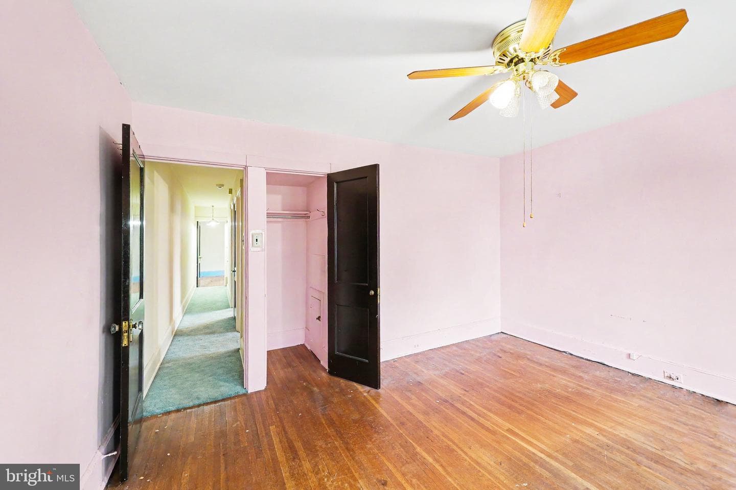 508 Graham Street photo 16