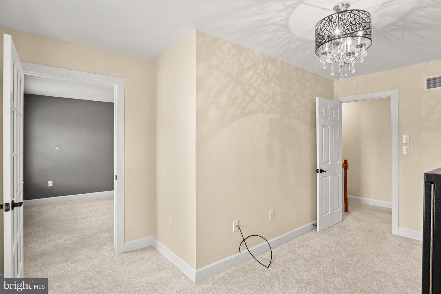 2450 Raleigh Road photo 20