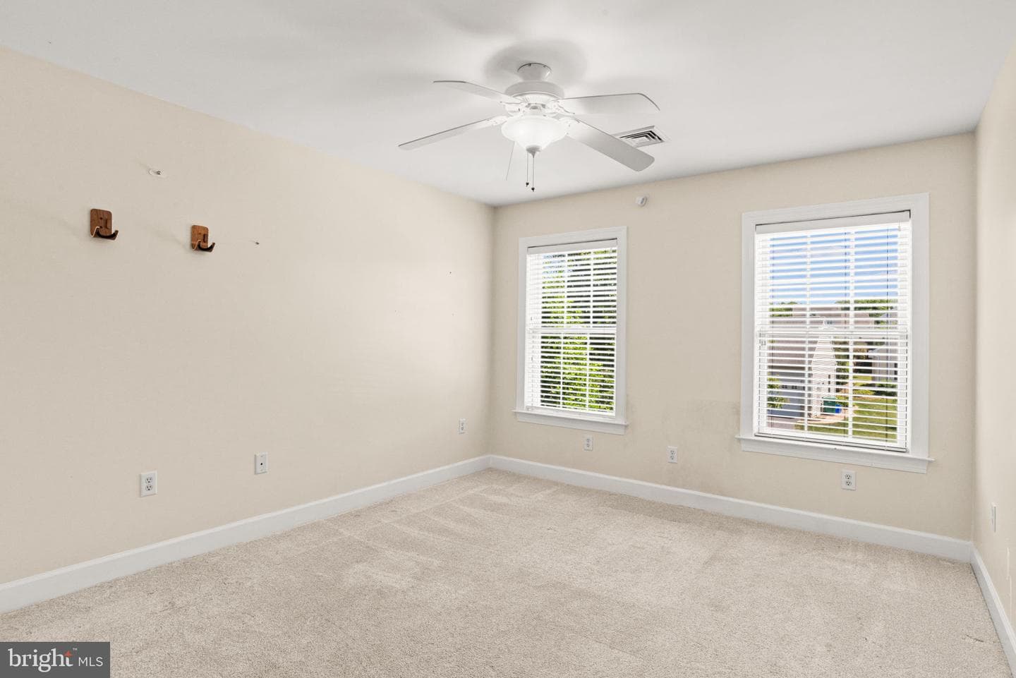 2450 Raleigh Road photo 28