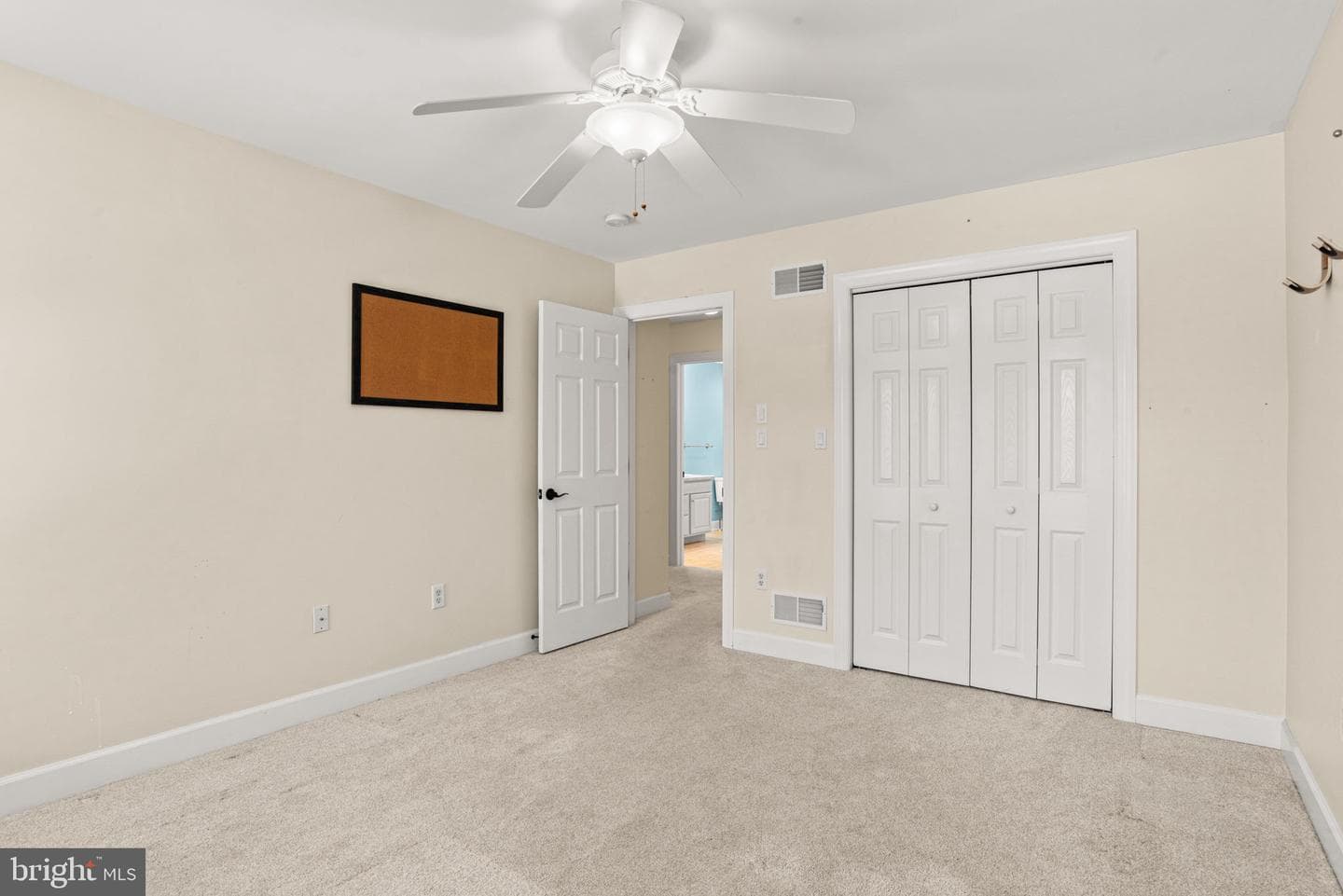 2450 Raleigh Road photo 29