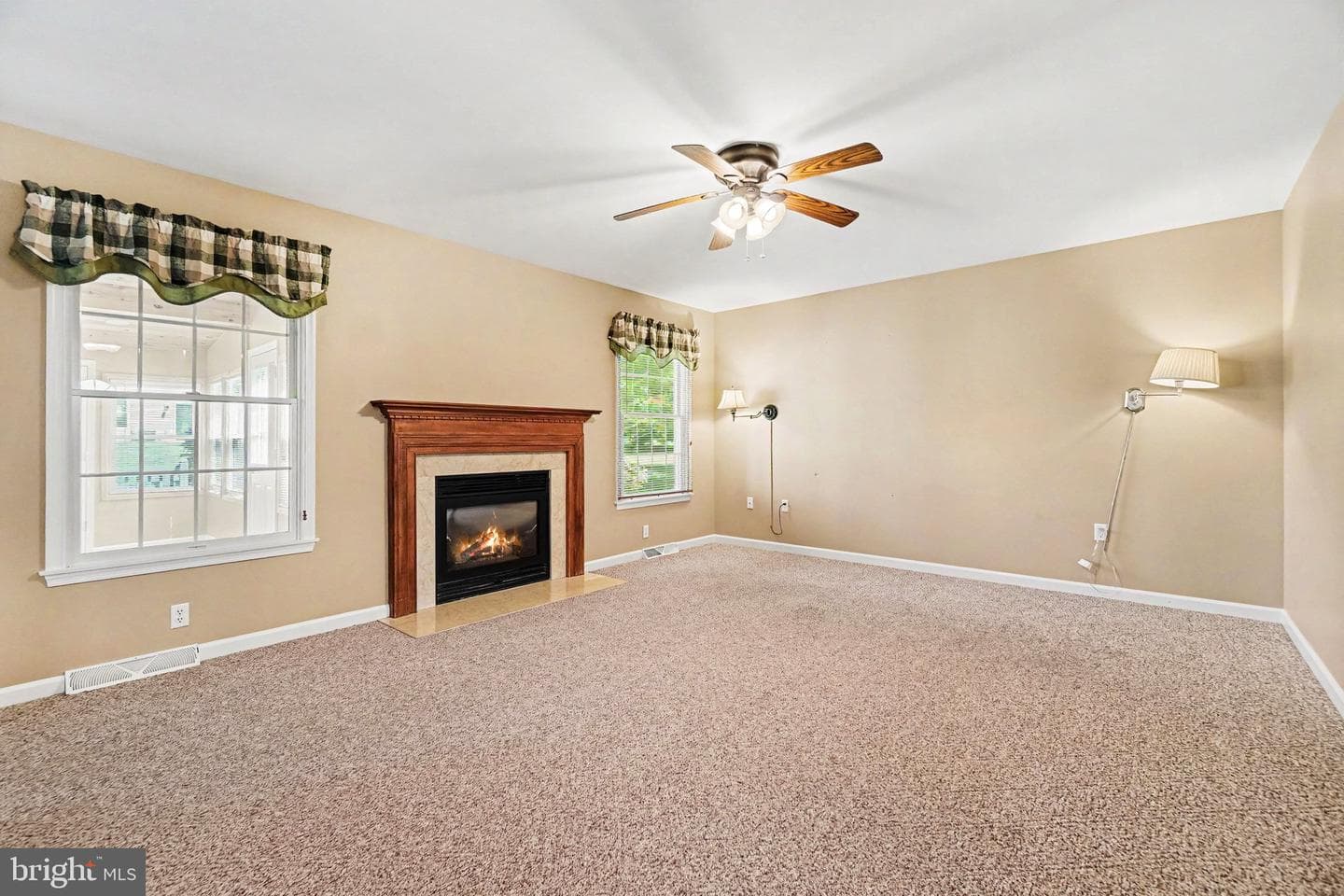 1140 Woodridge Drive photo 11