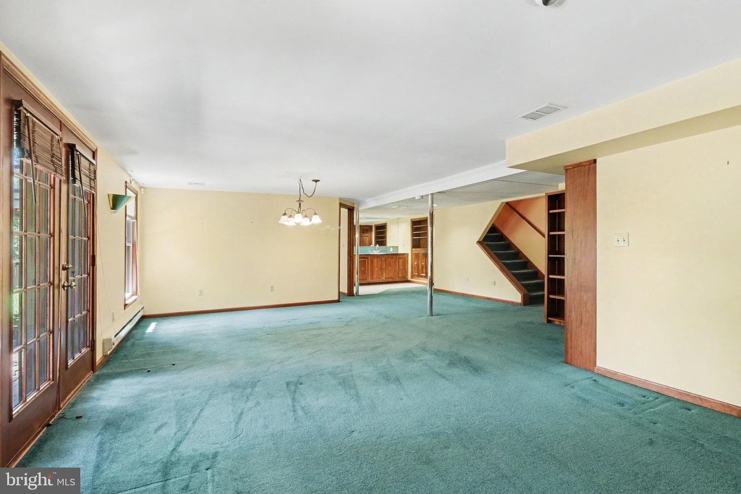 1207 Galway Court photo 31
