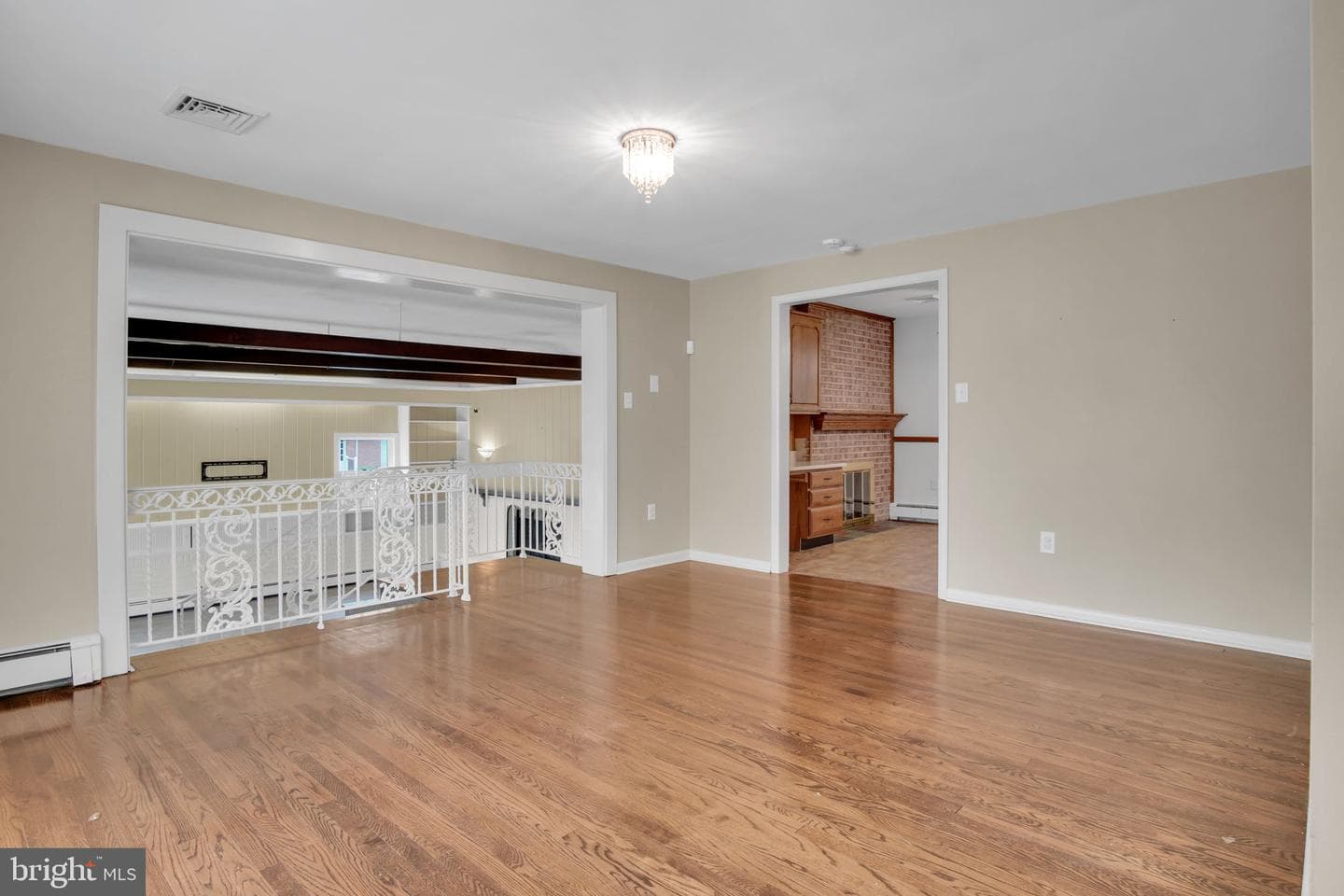 705 Shield Street photo 6