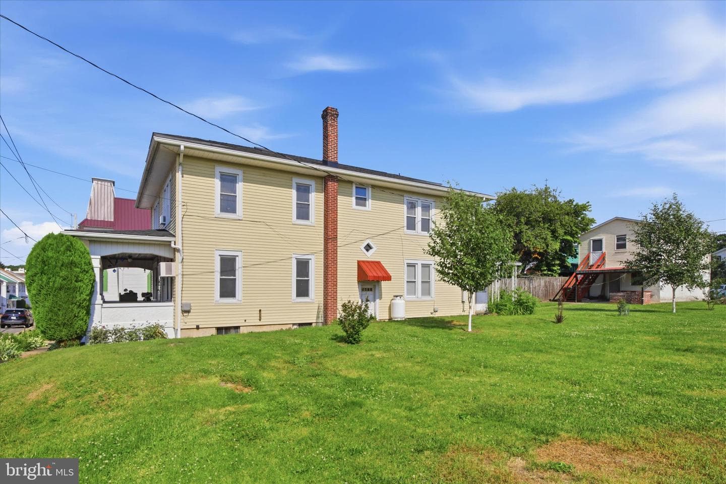 274 Moore Street photo 25