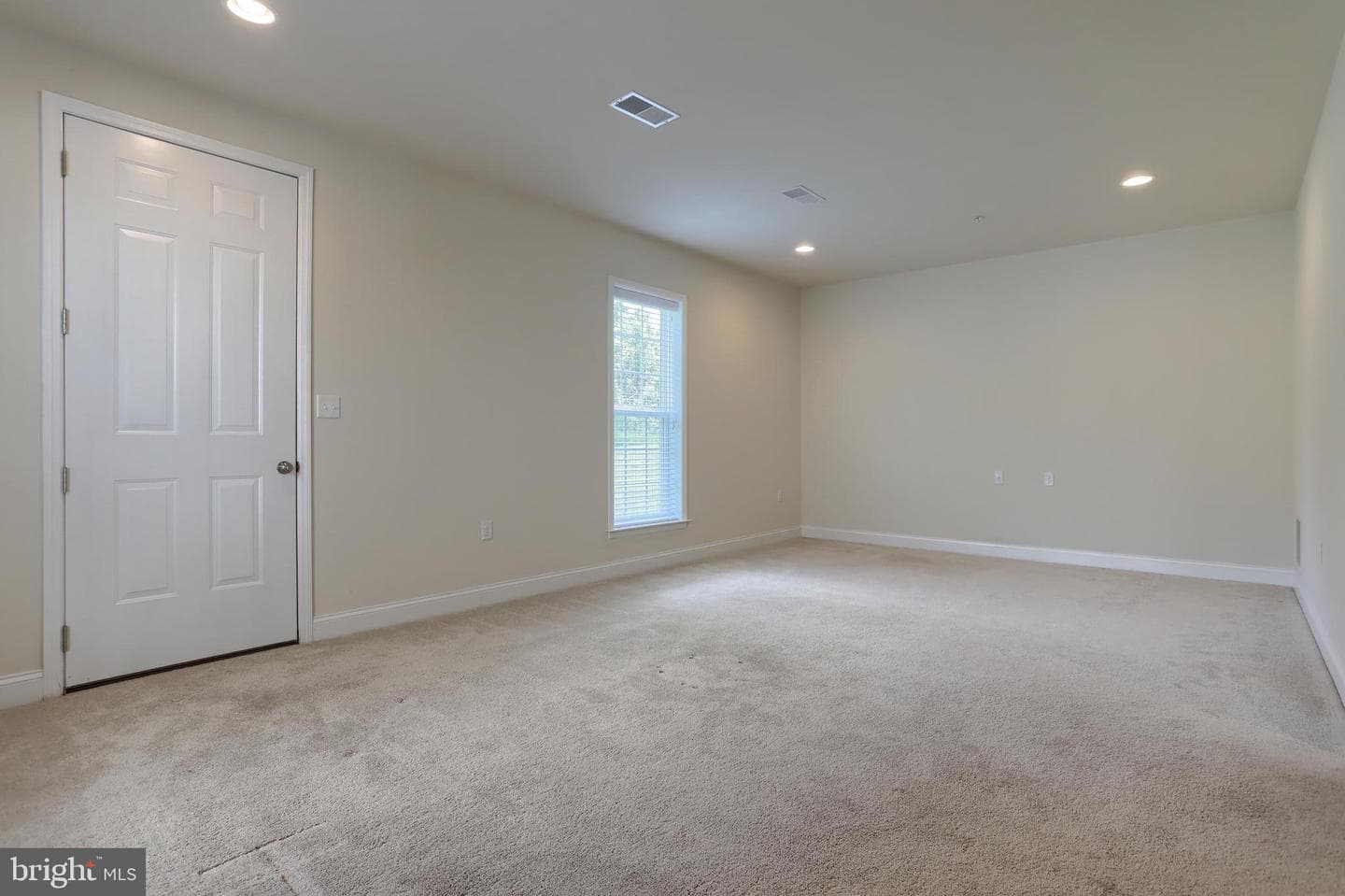 2113 Red Fox Drive photo 8