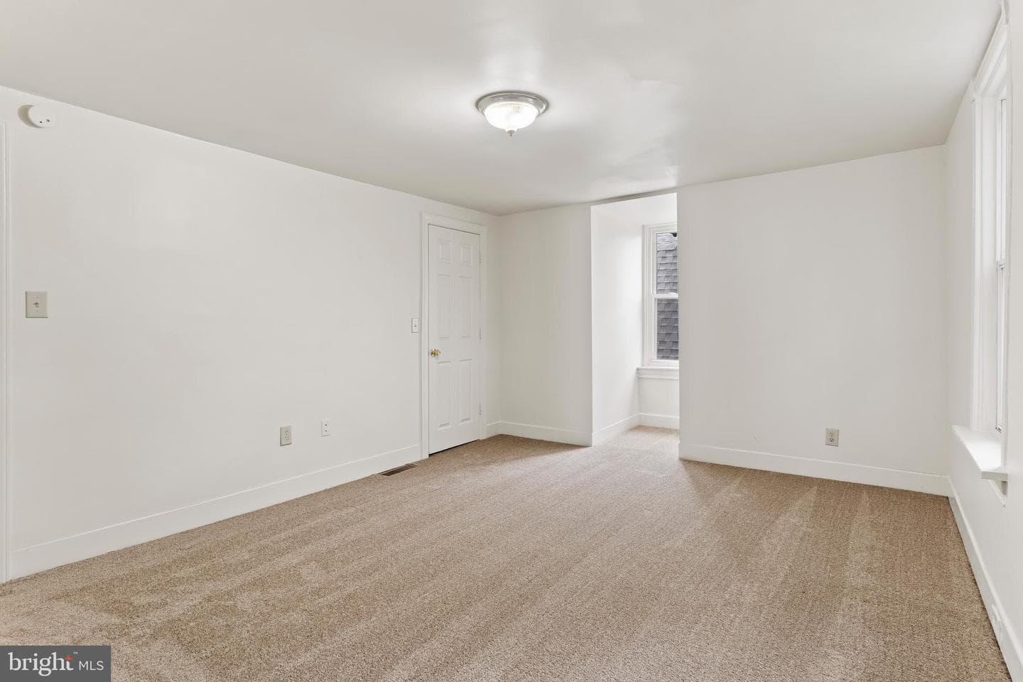 2213 Penn Street photo 23