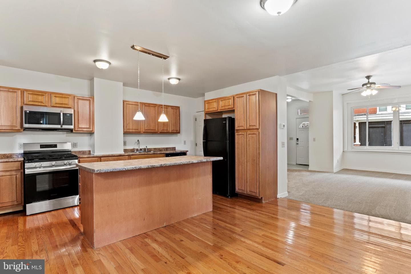 2213 Penn Street photo 7